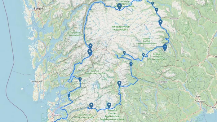 Karte mit markierter Reiseroute durch Nationalparks in Norwegen