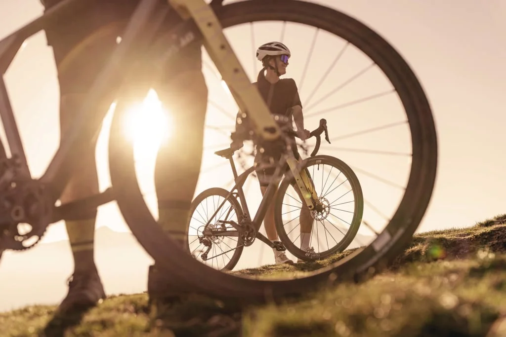 LUXUS Gravel Package