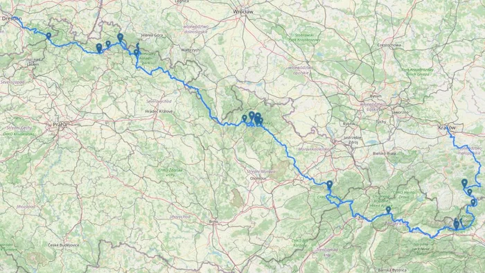 Kartenausschnitt von Deutschland bis Polen mit markierter Route