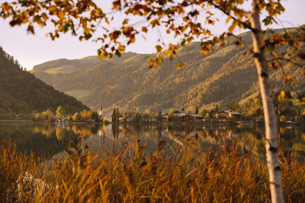 Kaiserwinkl-Walchsee-Herbststimmung ©tourismusverbandkaiserwinkl.jpg